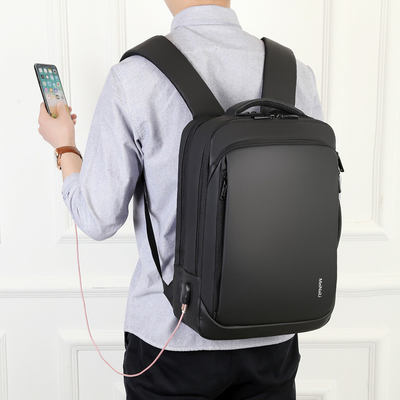 BSCI Business Laptop Backpack 15,6-calowa skórzana torba na komputer USB do ładowania 1000g